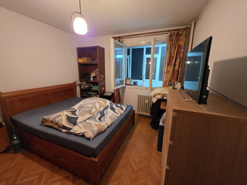 Titan, Constantin Brancusi intersectie Sadului, piata Minis, 5 min metrou