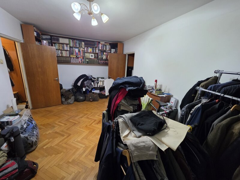 Titan, Constantin Brancusi intersectie Sadului, piata Minis, 5 min metrou